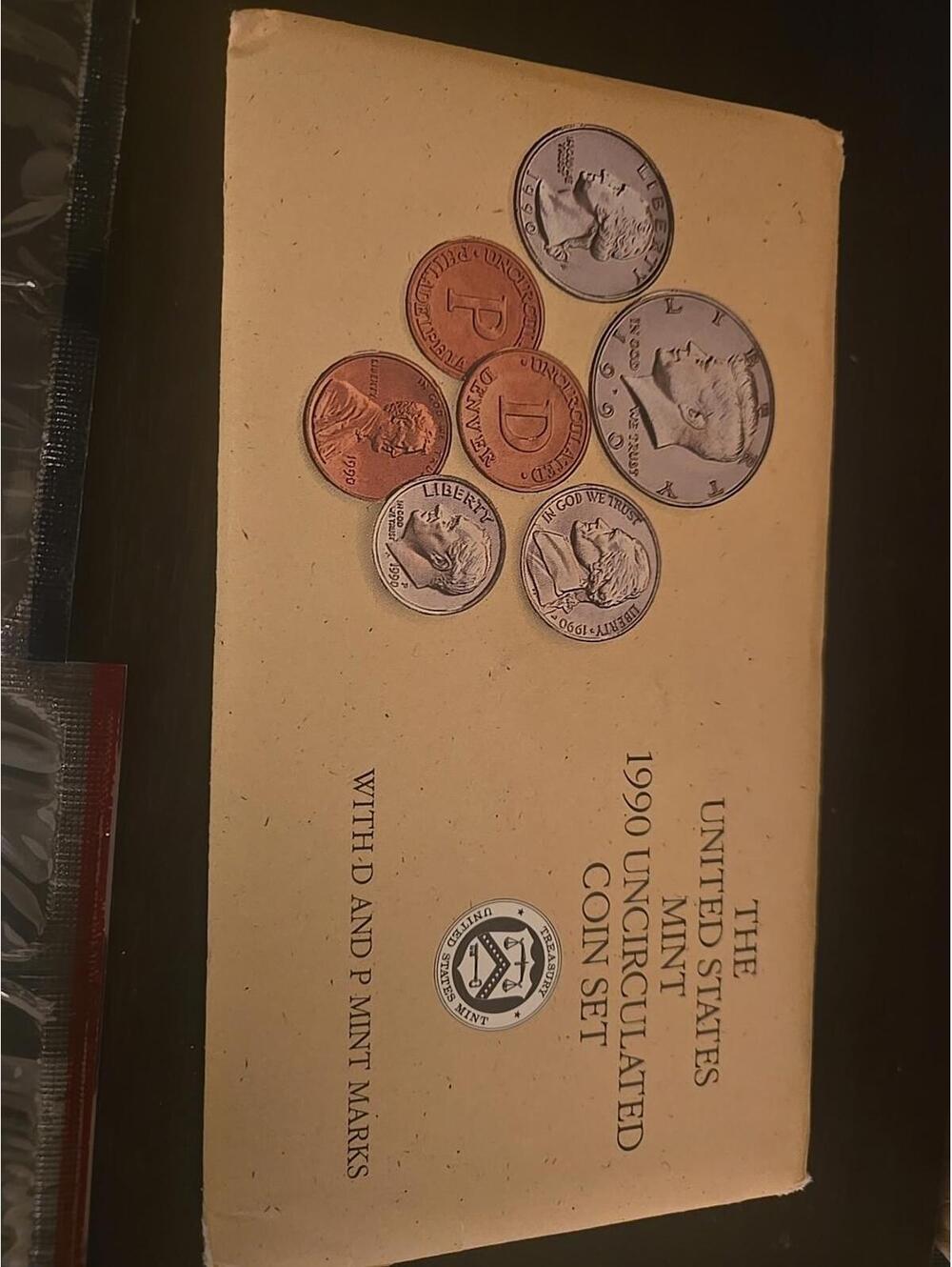 1990-P&D  U.S. Mint Set Brilliant Uncirculated With OGP & COA (10 Coin Set) - Picture 4 of 4